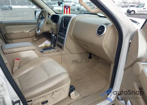 2007 Mercury Mountaineer Premier из США, поврежденный, VIN 4M2EU48867UJ20801
